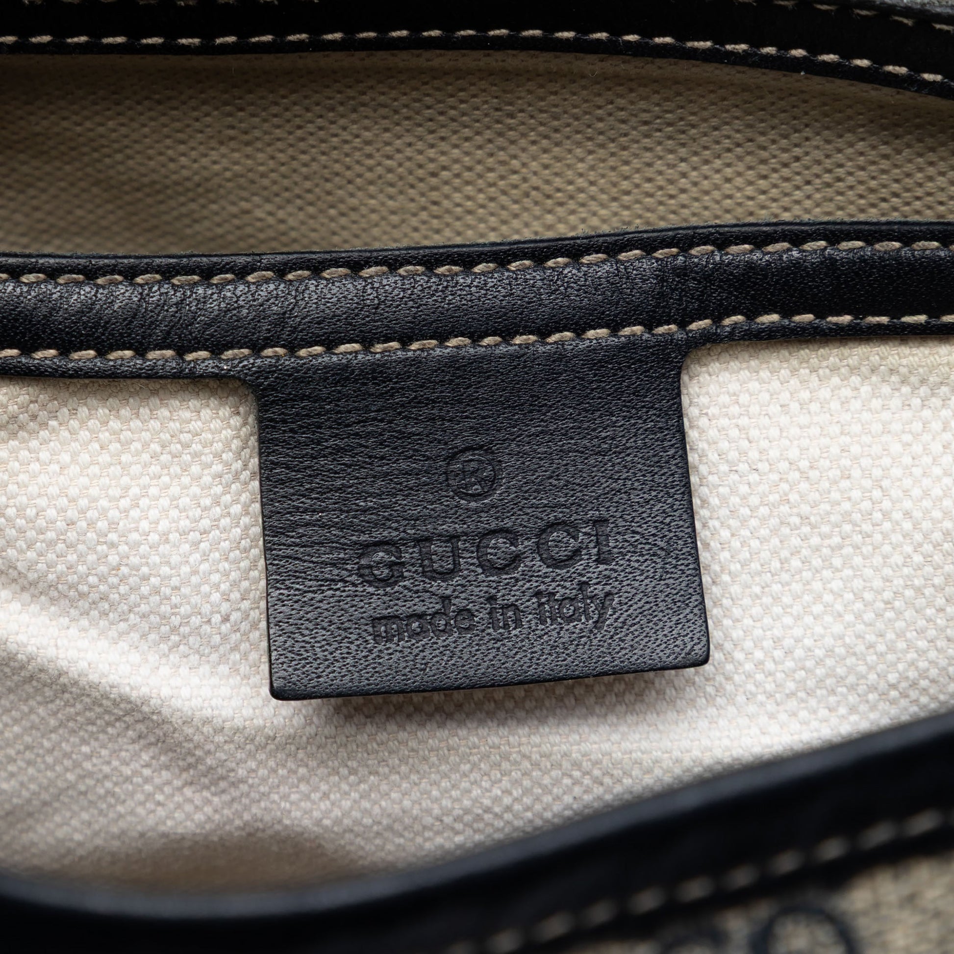 Gucci GG Supreme Crossbody
