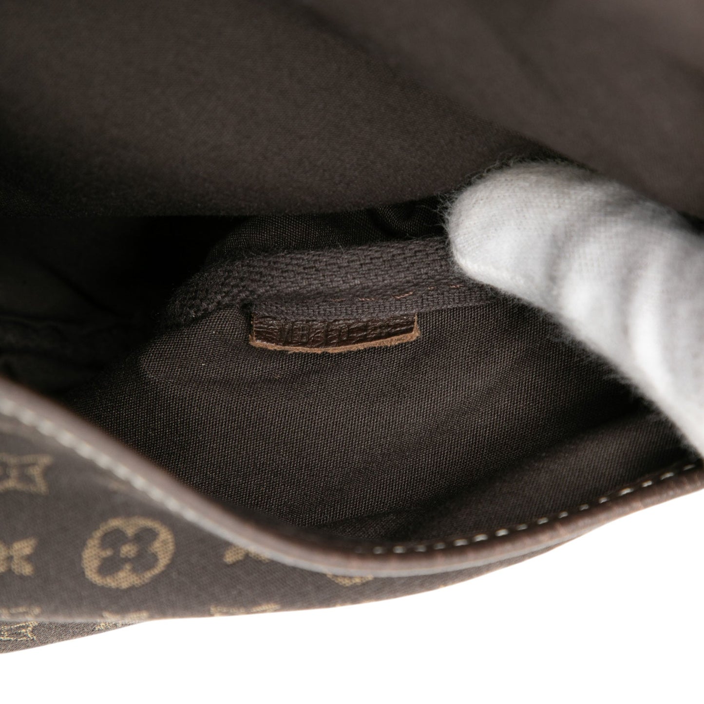 Monogram Mini Lin Saumur 30