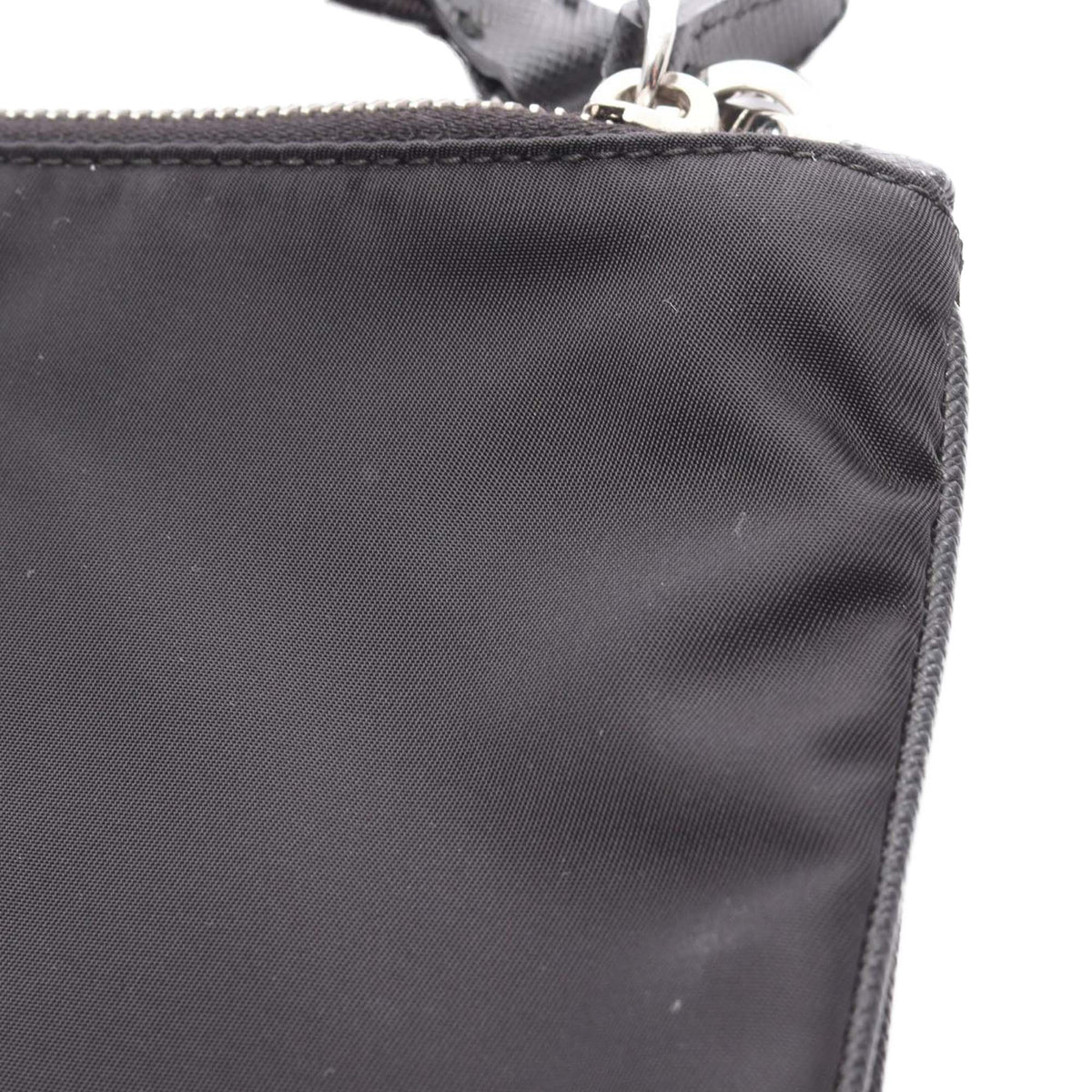 Prada Re-Edition 2000 Crossbody Bag