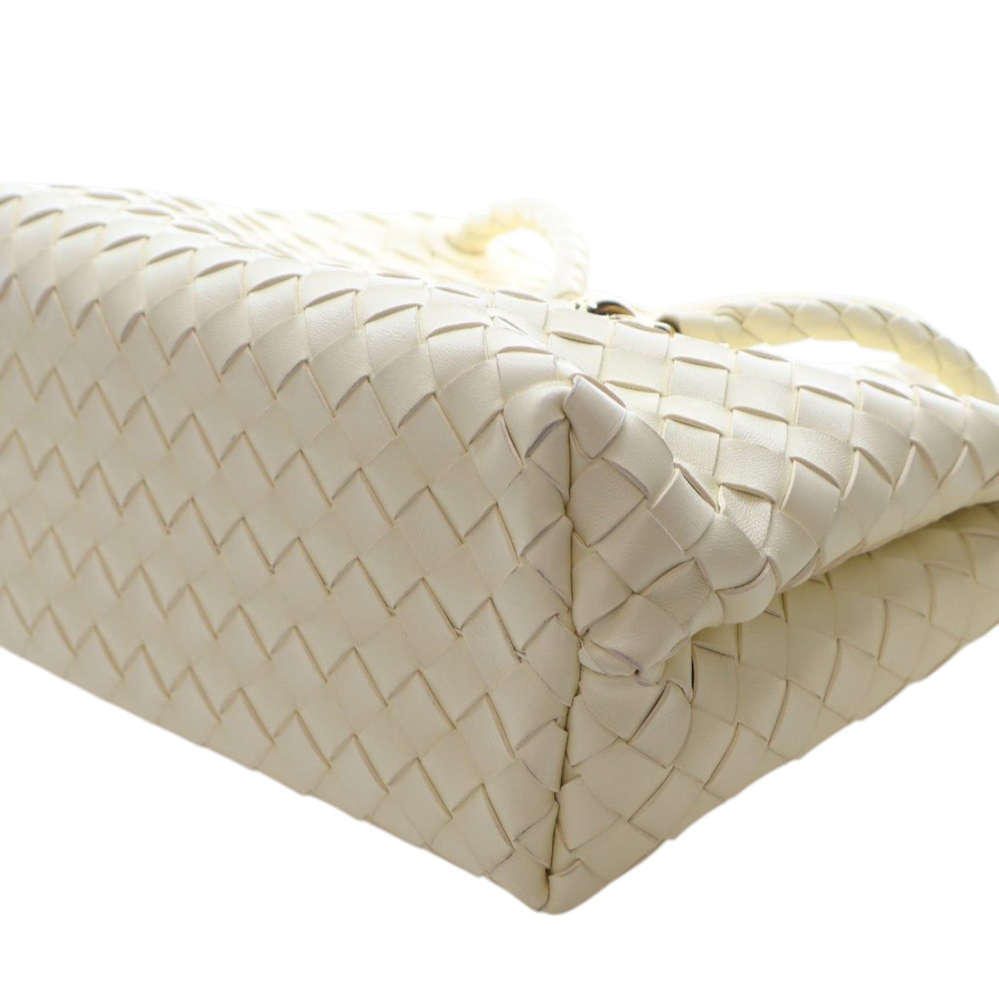 Medium Lambskin Intrecciato Andiamo Bag