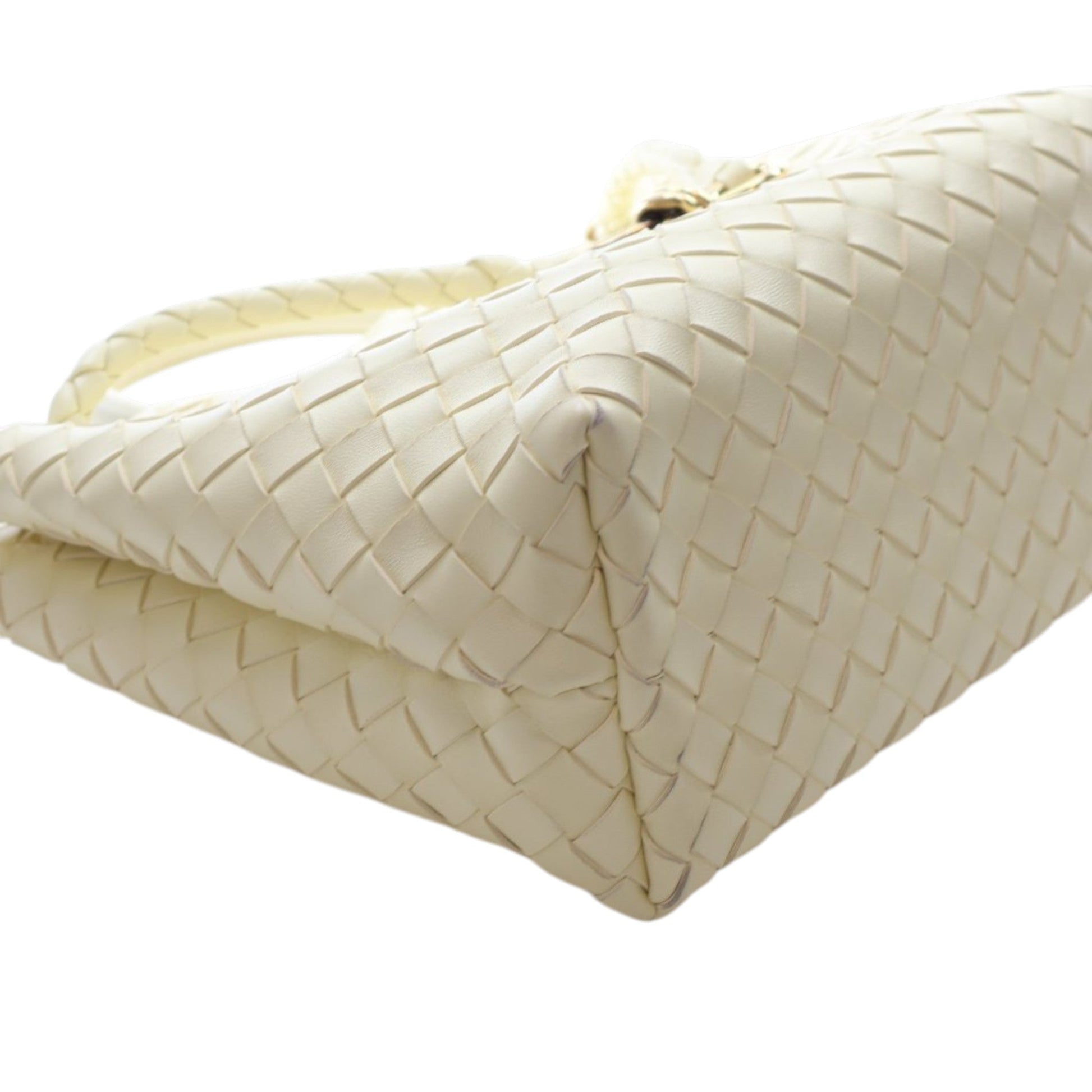 Medium Lambskin Intrecciato Andiamo Bag