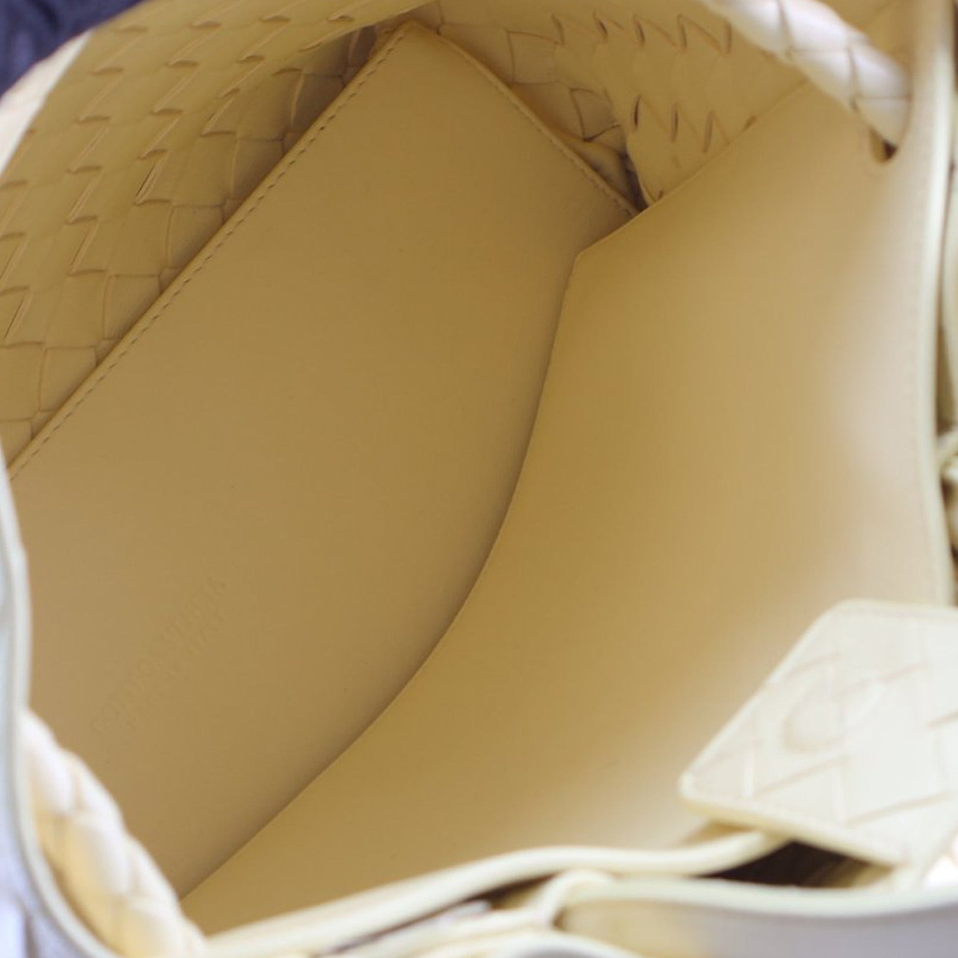 Medium Lambskin Intrecciato Andiamo Bag