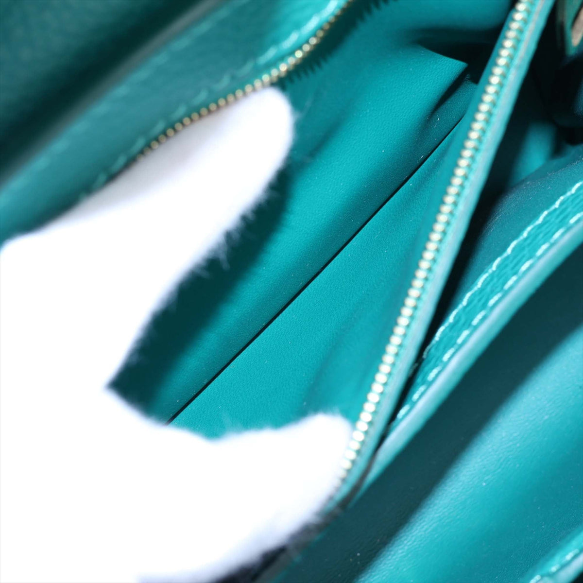 Louis Vuitton Taurillon Capucines BB — Green