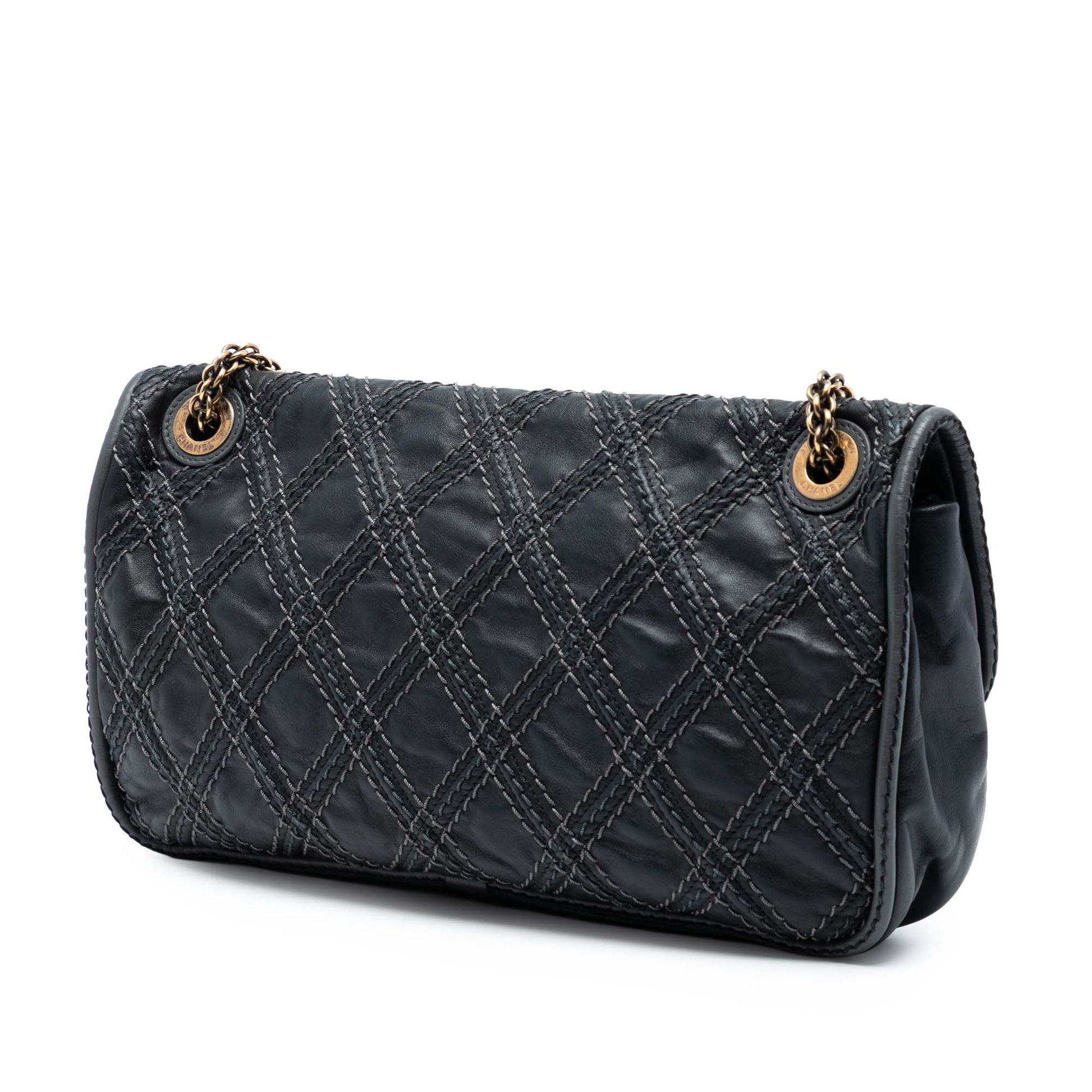 Paris Bombay Medium CC Calfskin Triptych Flap