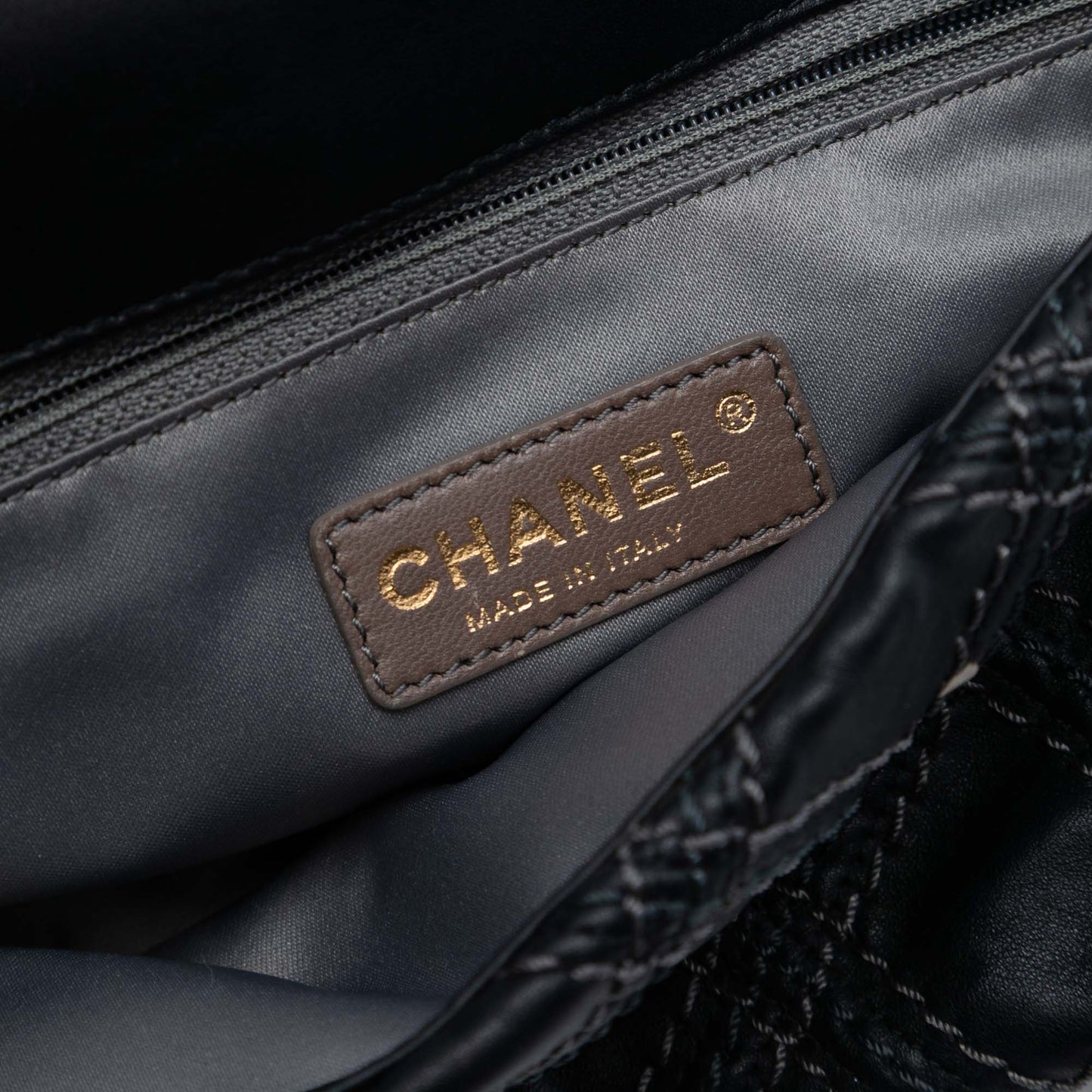 Paris Bombay Medium CC Calfskin Triptych Flap