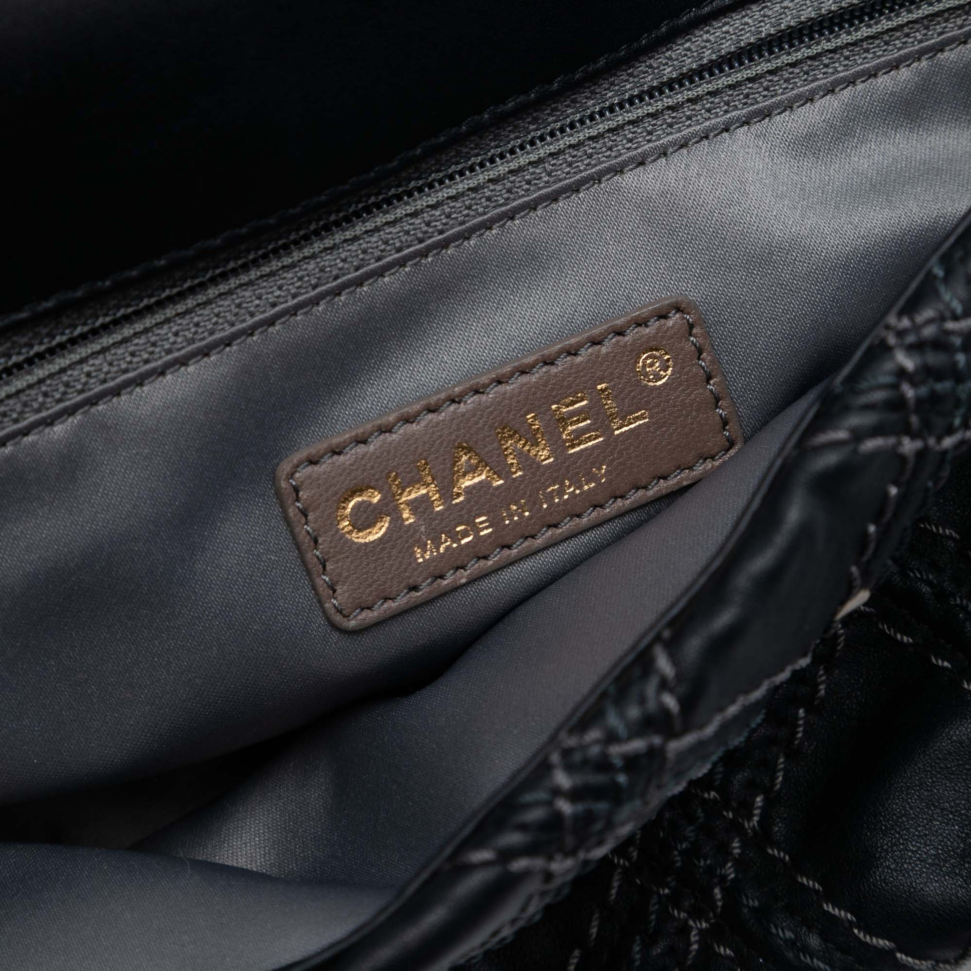 Paris Bombay Medium CC Calfskin Triptych Flap