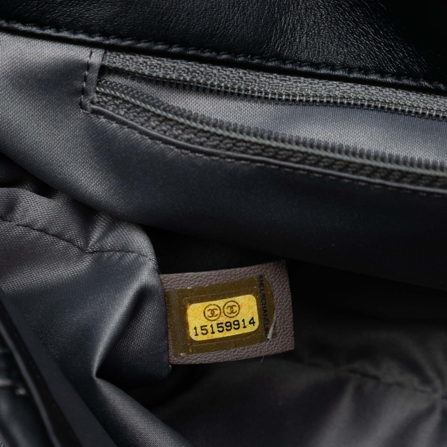 Paris Bombay Medium CC Calfskin Triptych Flap