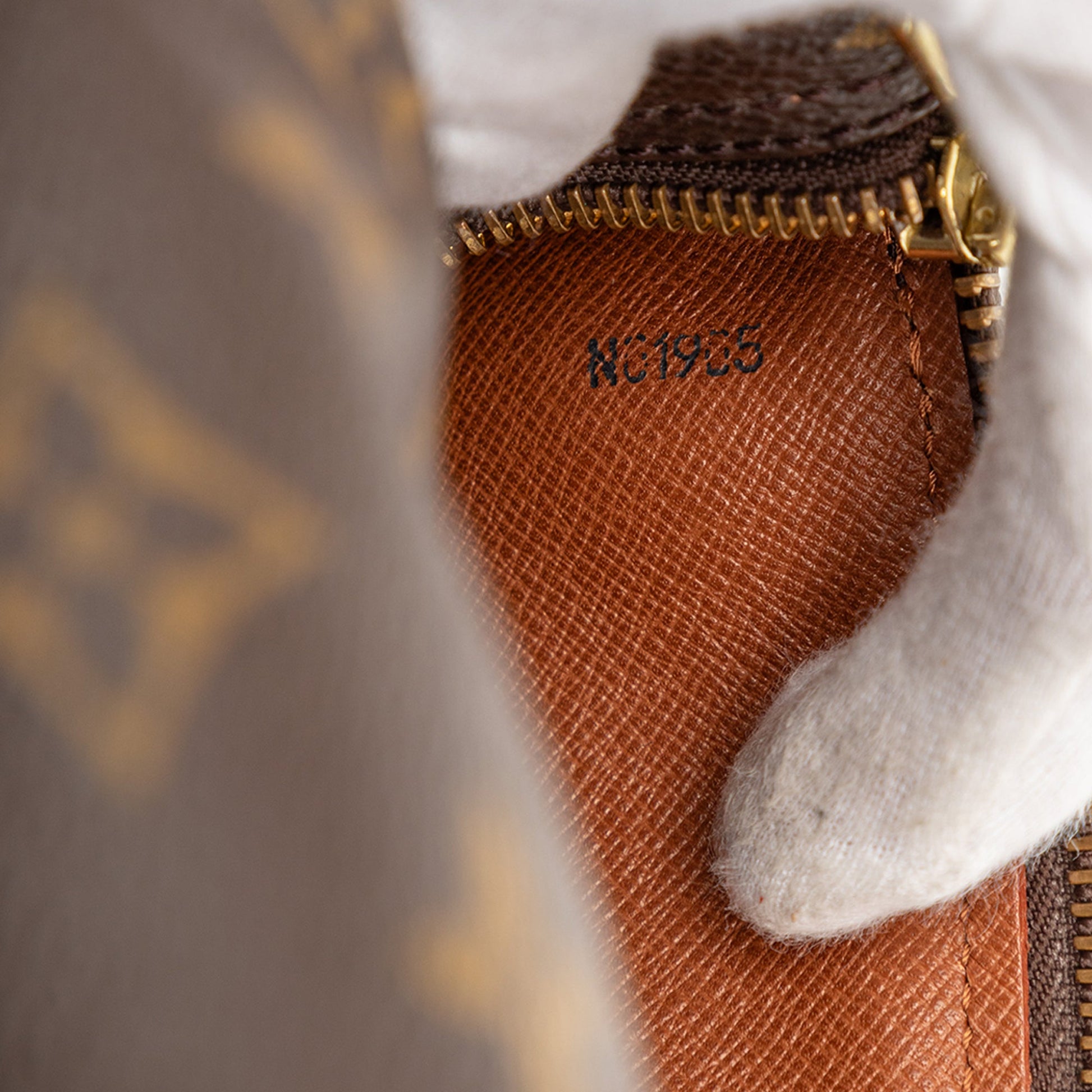 Louis Vuitton Monogram Papillon 26