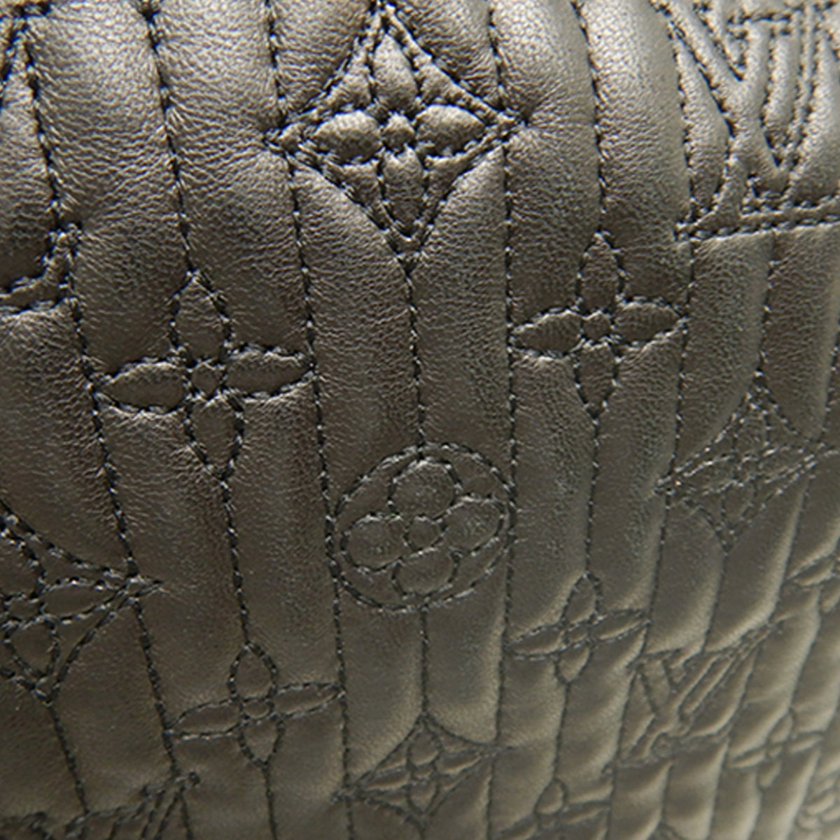 Louis Vuitton Monogram Antheia Ixia MM — Black