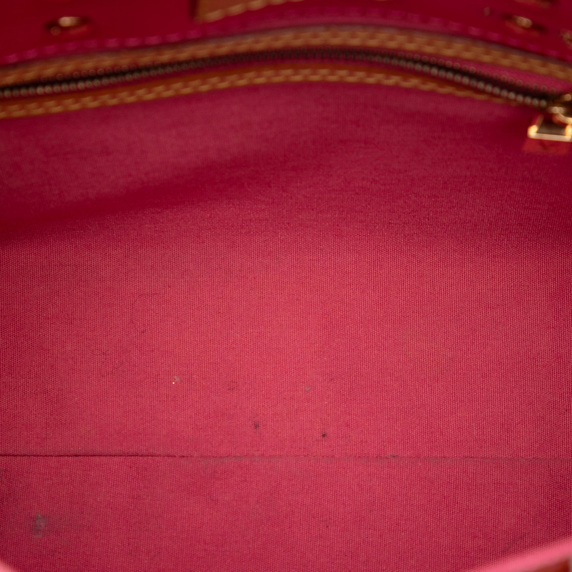 Louis Vuitton Monogram Vernis Reade PM