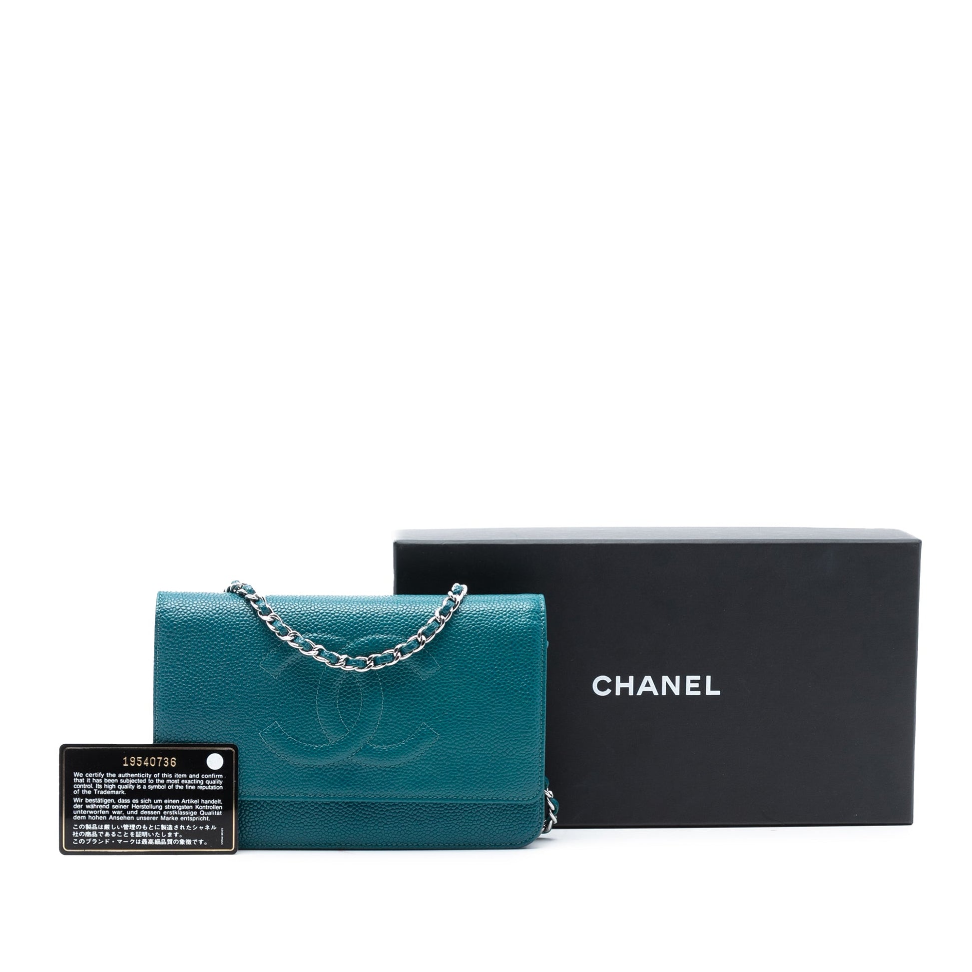 Chanel CC Caviar Wallet On Chain