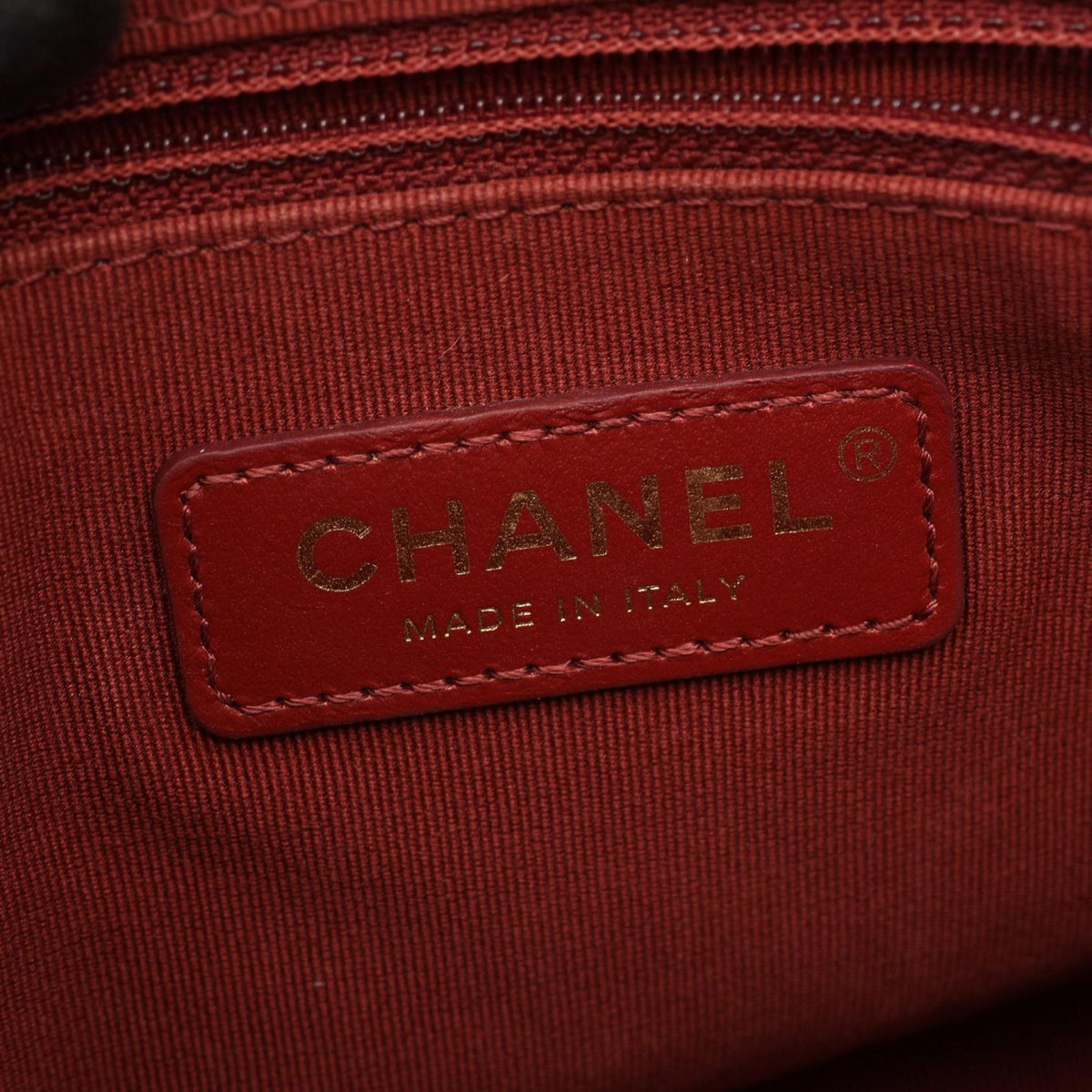 Chanel Small Quilted Lambskin Side Note Flap — Black