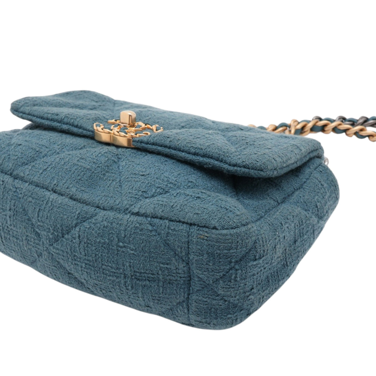 Chanel Medium Tweed 19 Flap — Blue