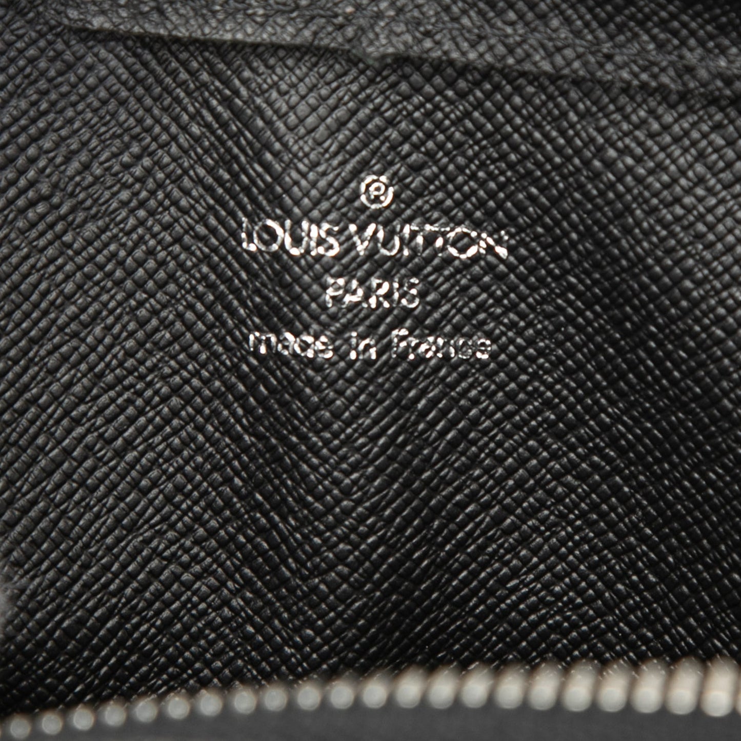 Louis Vuitton Taiga Pochette Baikal