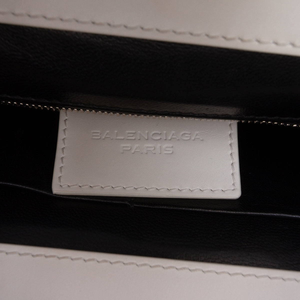 Balenciaga Calfskin Maillon Round Handle Bag M