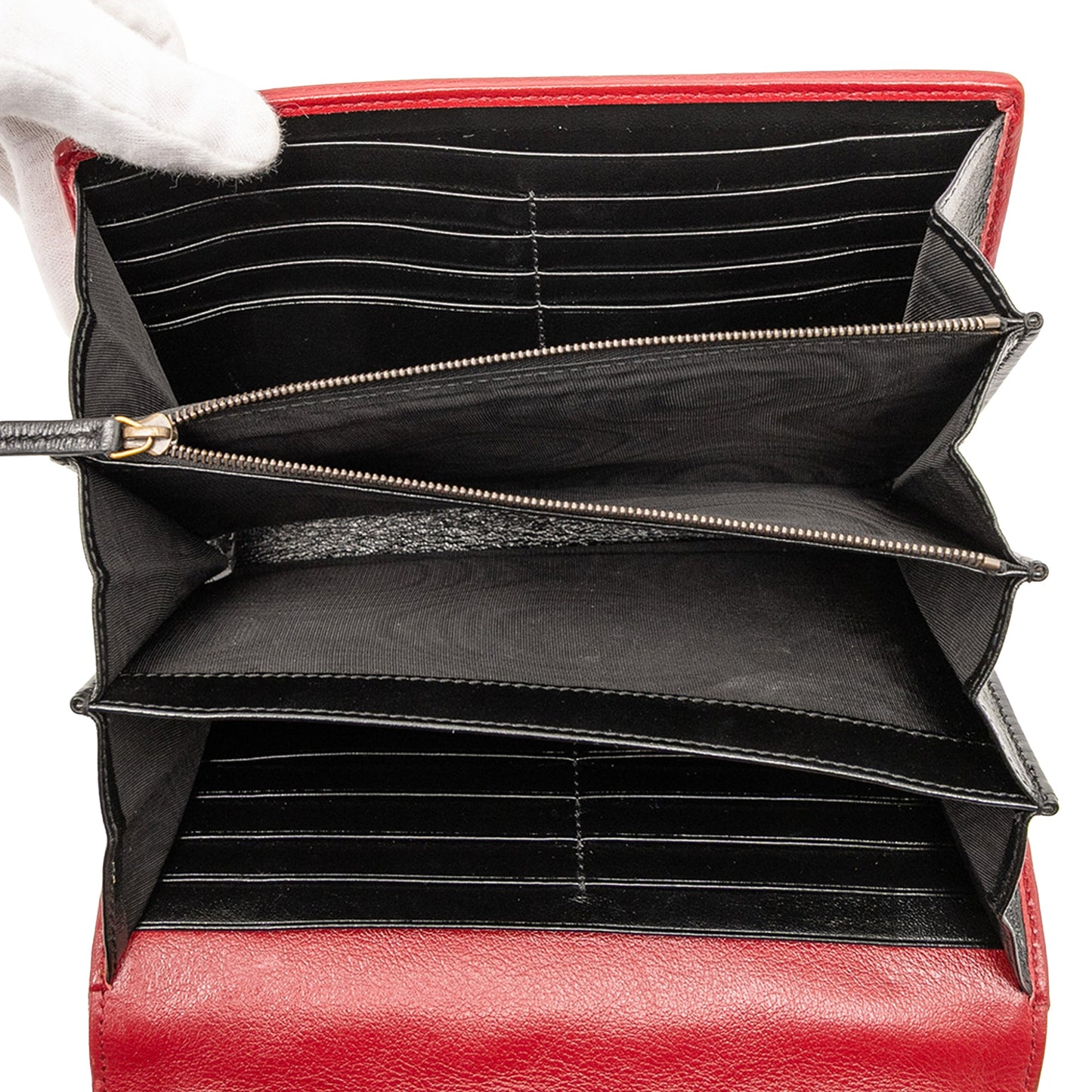 Gucci GG Marmont Matelasse Leather Torchon Wallet On Chain