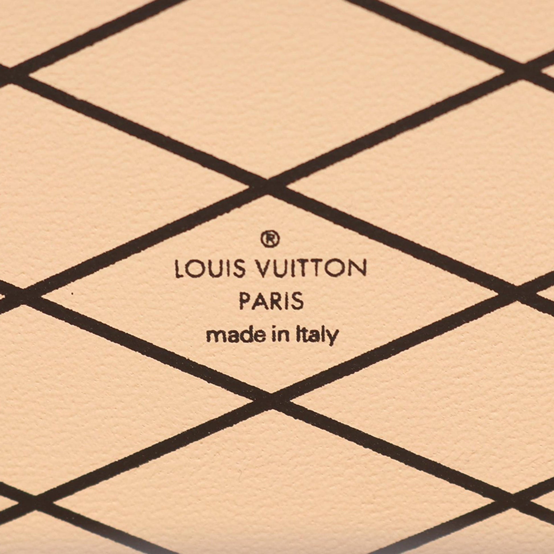 Louis Vuitton Monogram Vernis Petite Malle