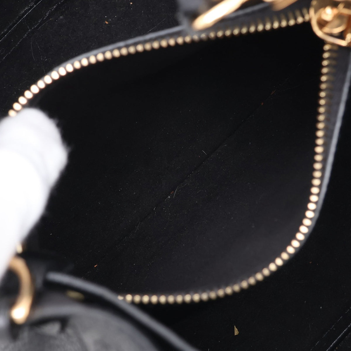 Louis Vuitton Monogram Empreinte Neonoe MM — Black