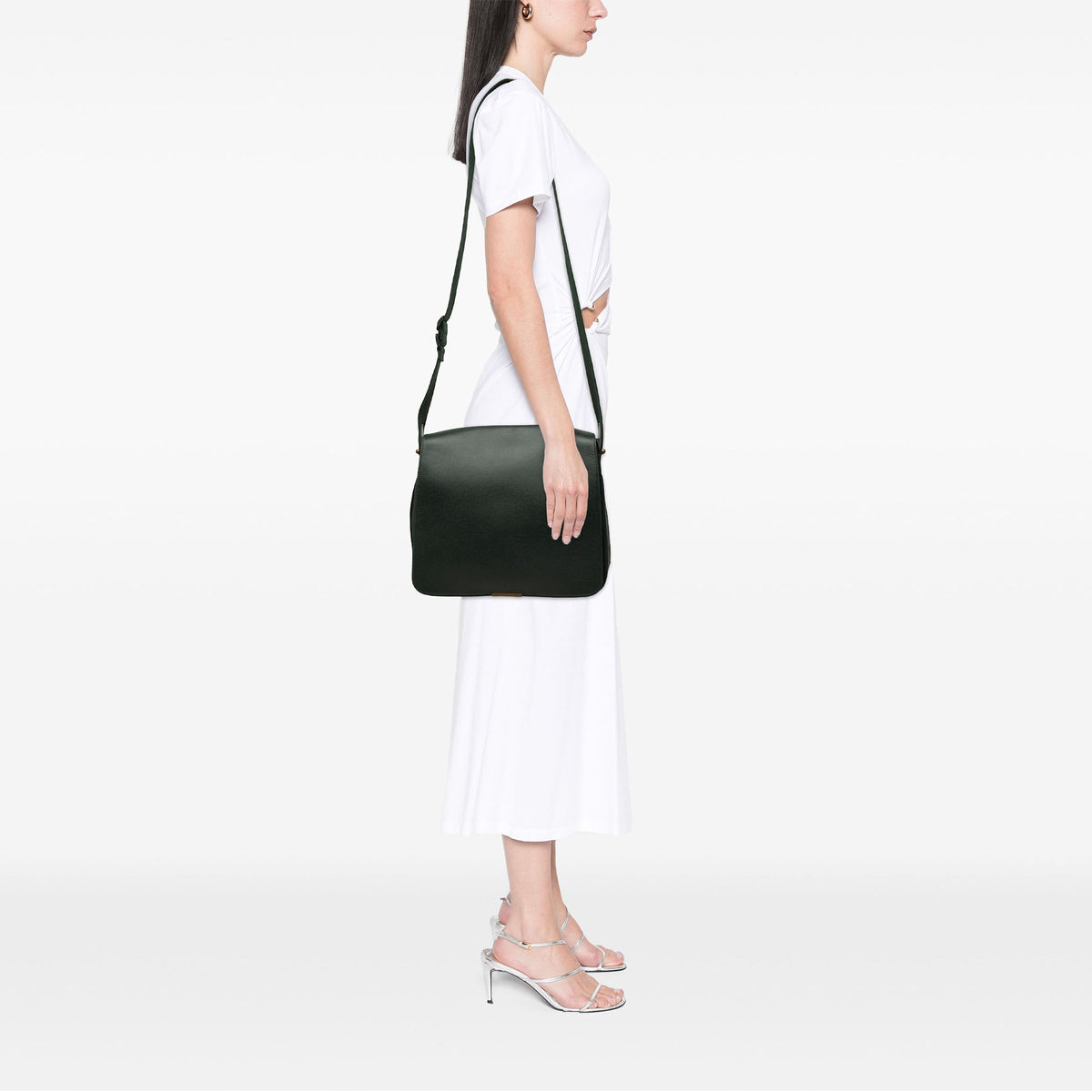 Louis Vuitton Taiga Viktor — Green