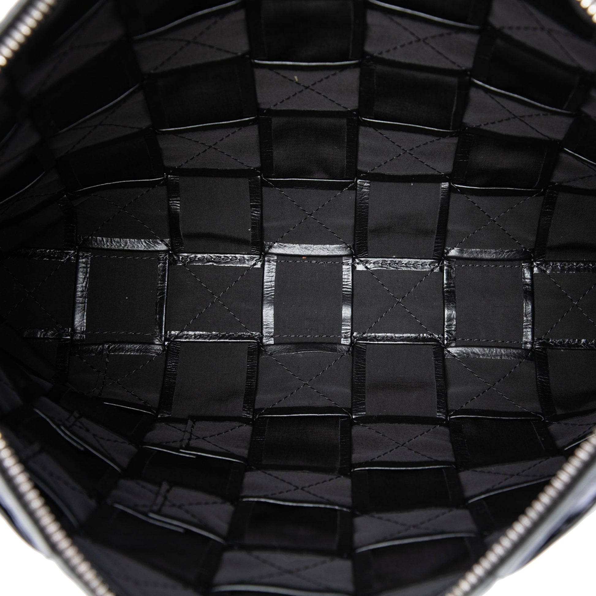 Bottega Veneta Paper Calfskin Maxi Intrecciato Cassette Clutch