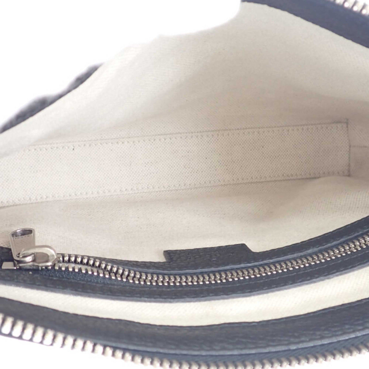 Gucci Small Jumbo GG Embossed Calfskin Messenger Bag