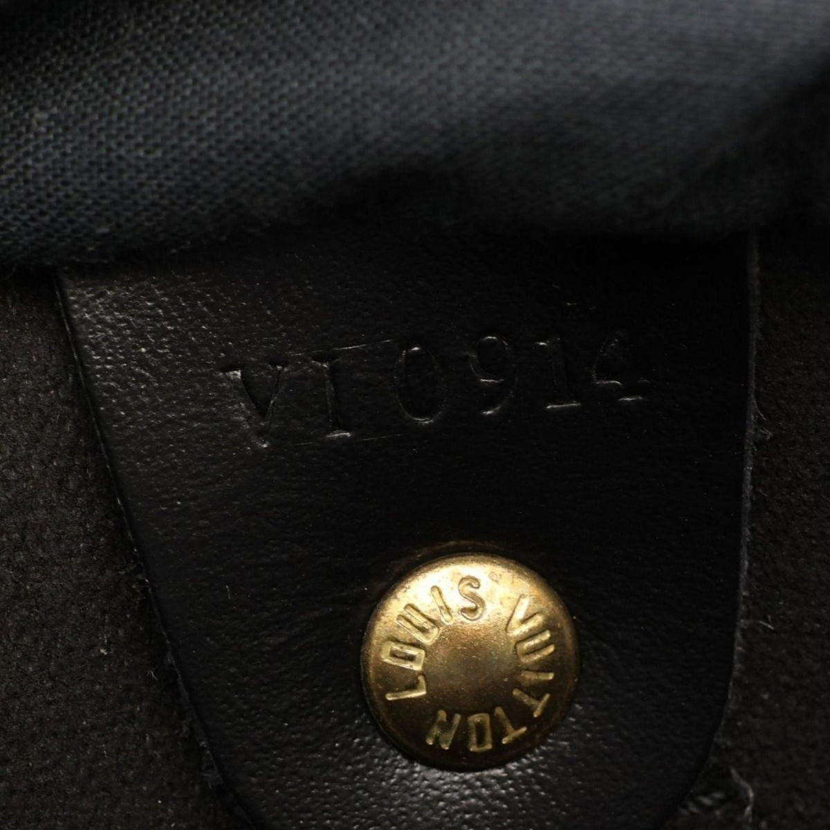 Louis Vuitton Epi Speedy 30 — Black