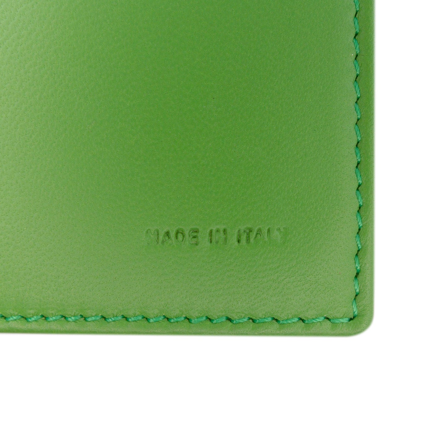 Fendi Nappa Logo Embossed Long Wallet On Chain