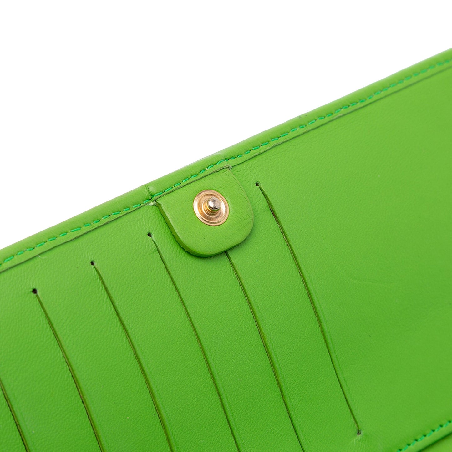 Fendi Nappa Logo Embossed Long Wallet On Chain