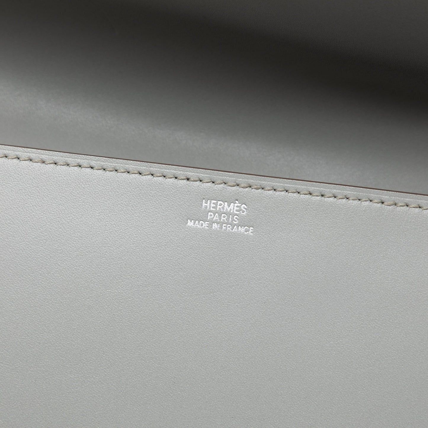 Hermès Tadelakt Medor Clutch 23