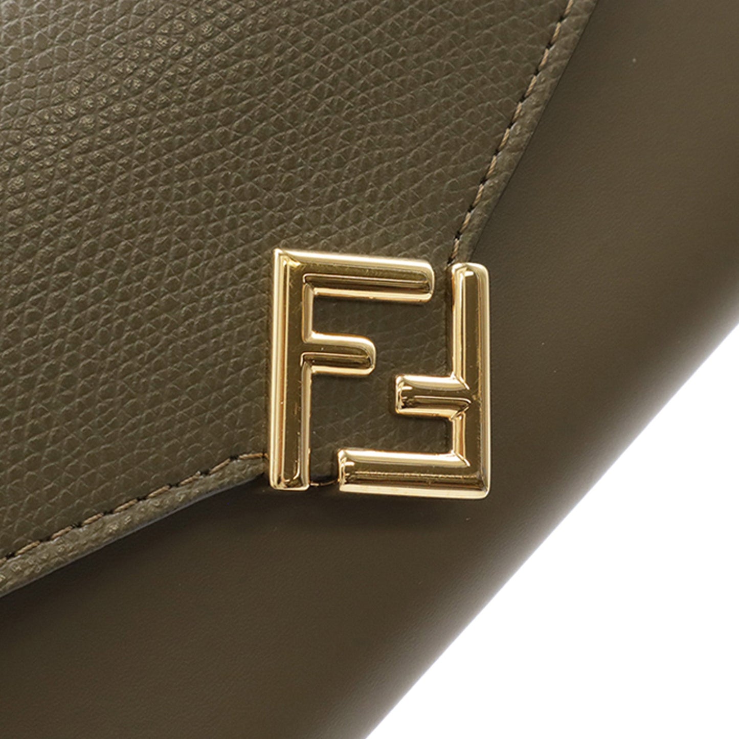 Fendi Smooth and Grained Calfskin Vitello King Cruise FF Diamonds Continental Envelope Wallet On Chain