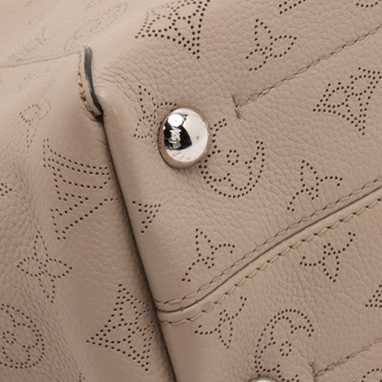 Louis Vuitton Monogram Mahina Braided Hina PM