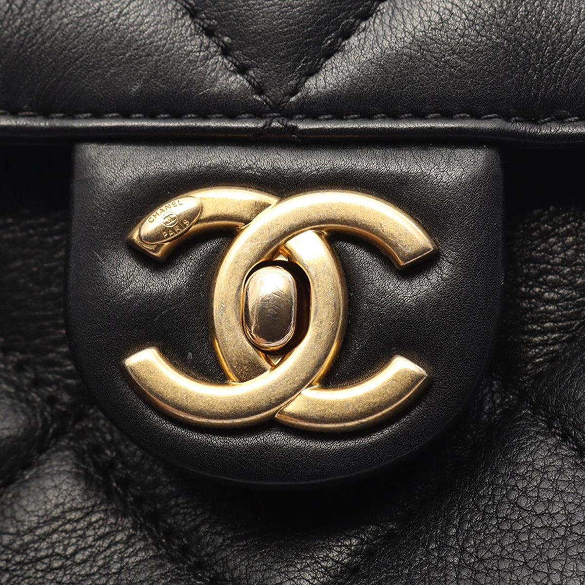 Chanel Mini Quilted Lambskin Flap Messenger Bag — Black