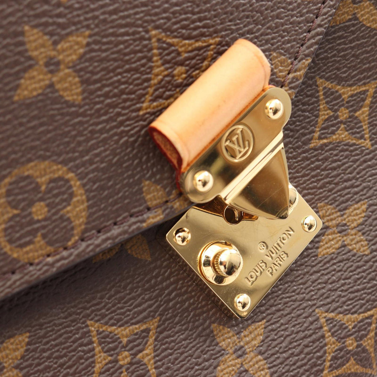 Louis Vuitton Monogram Pochette Metis