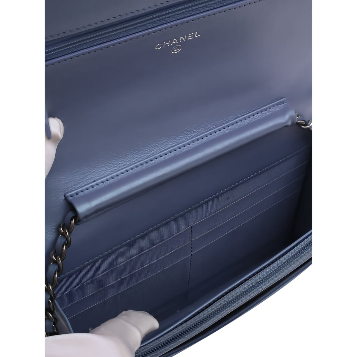Chanel Quilted Iridescent Aged Calfskin Gabrielle Wallet On Chain — Blue