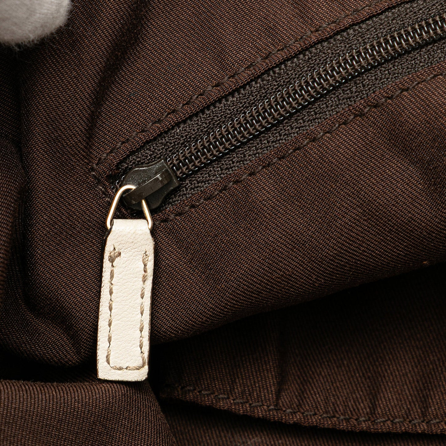 Gucci GG Canvas Abbey D Ring Crossbody