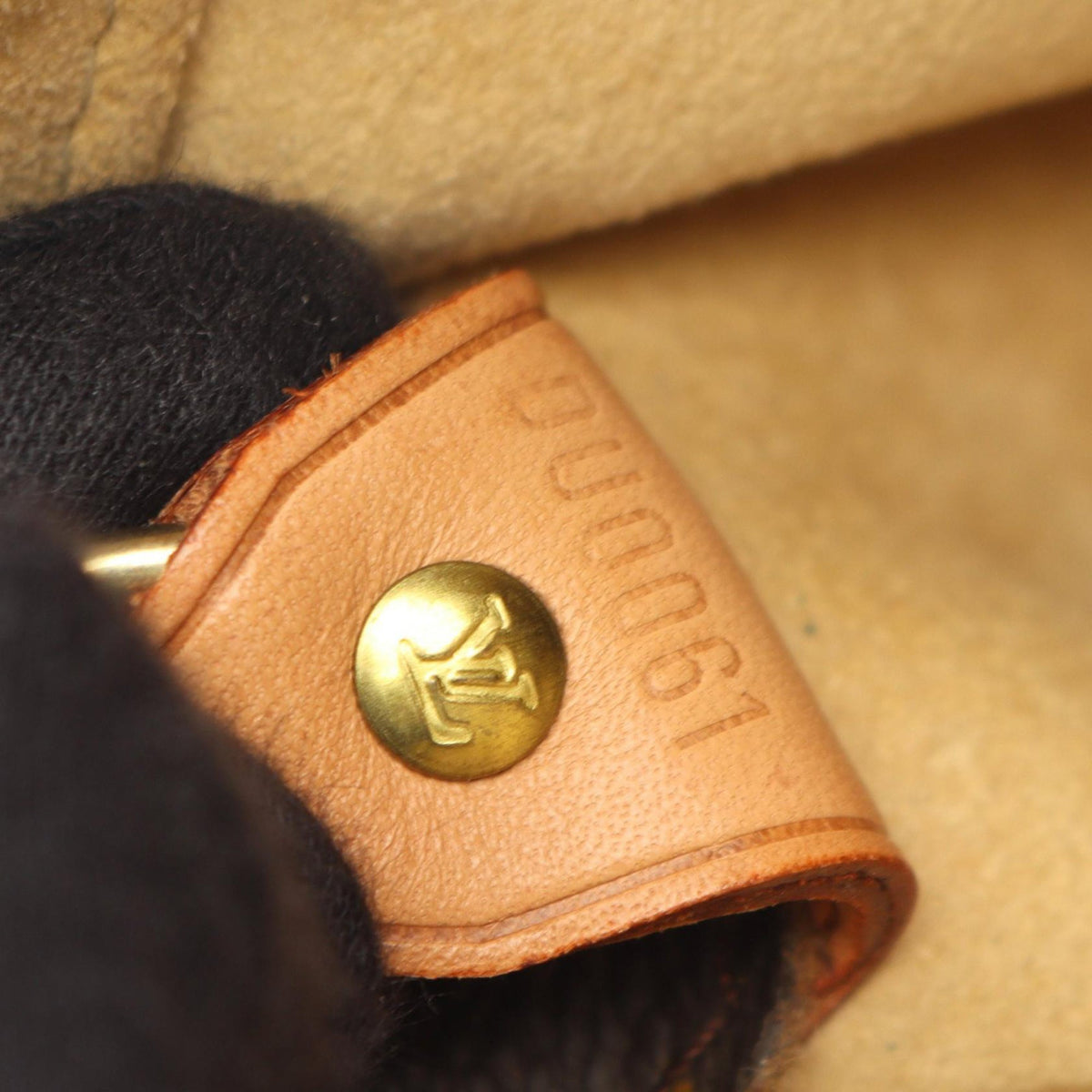 Louis Vuitton Monogram Looping GM