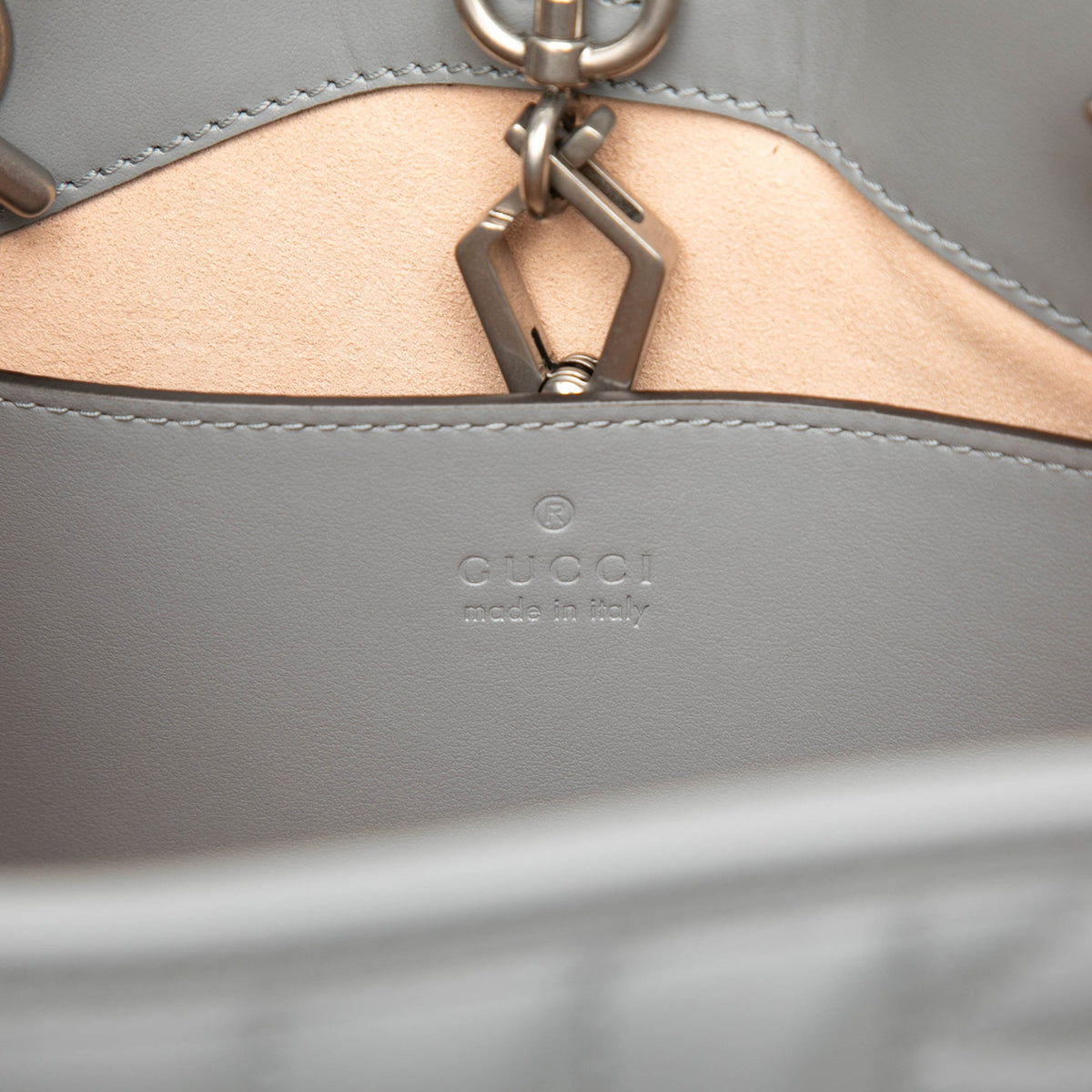 Gucci Small GG Marmont Matelasse Leather Aria Chain Tote — Gray