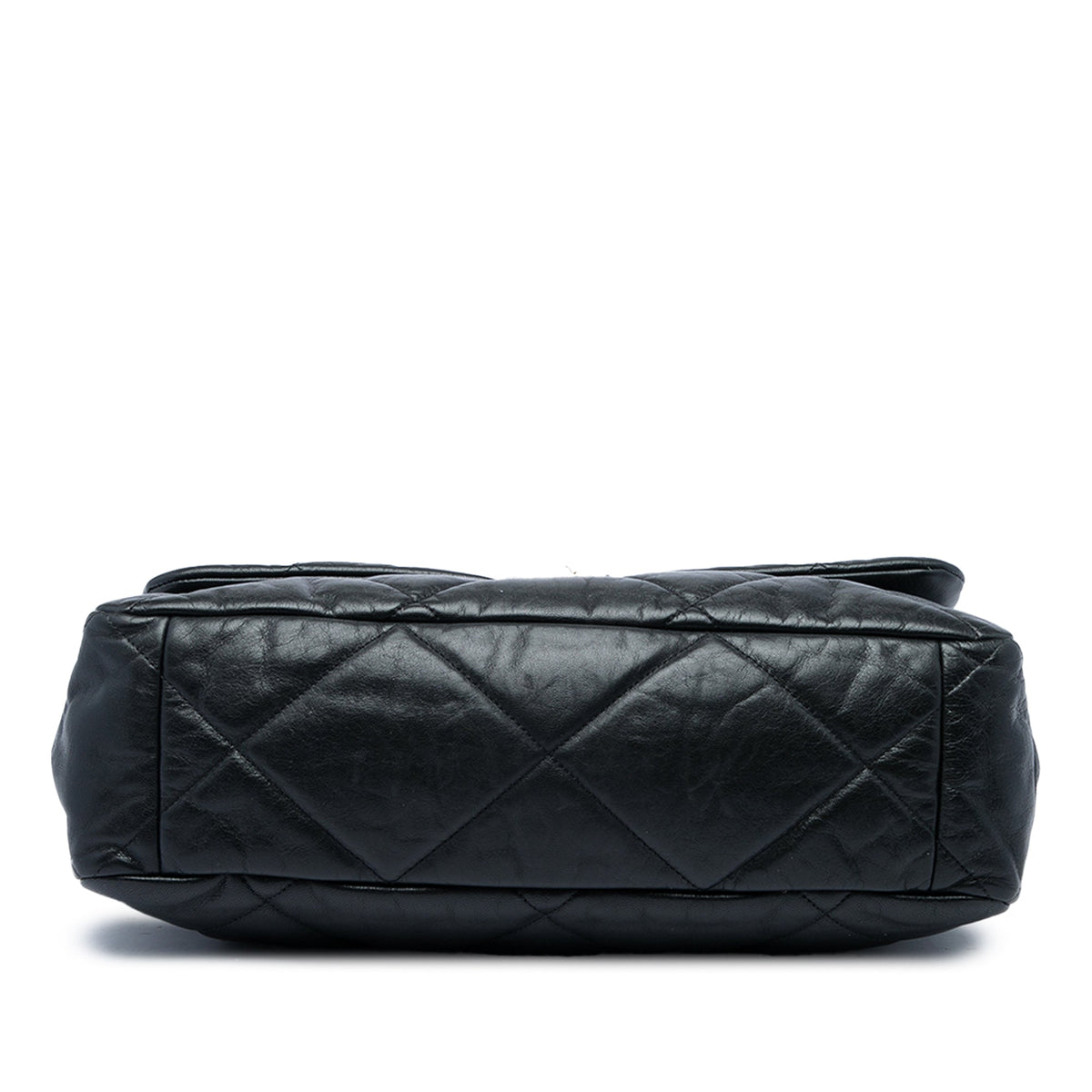 Chanel Maxi Lambskin 19 Flap — Black