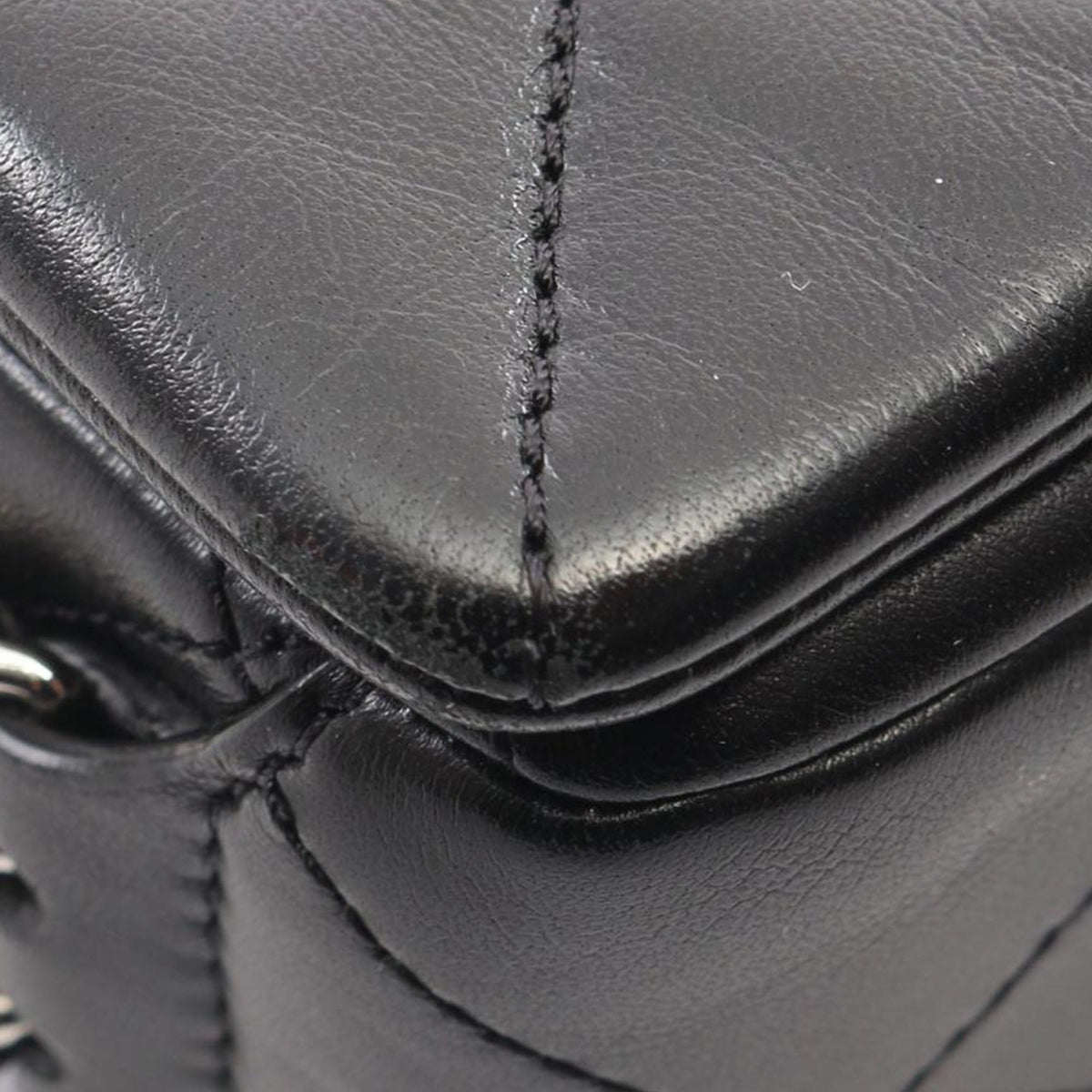 Chanel CC Quilted Lambskin Single Flap