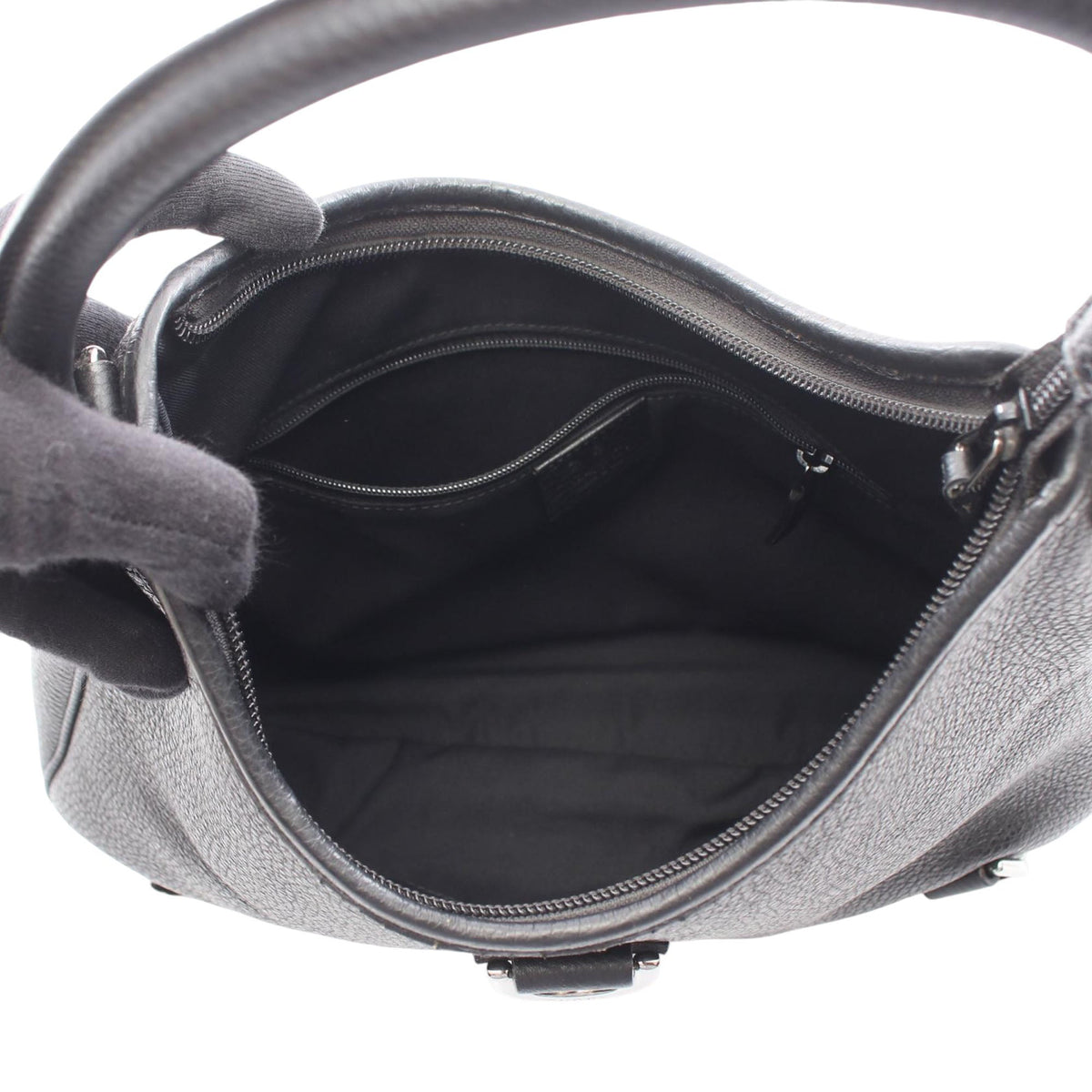 Gucci Abbey Leather Shoulder Bag — Black