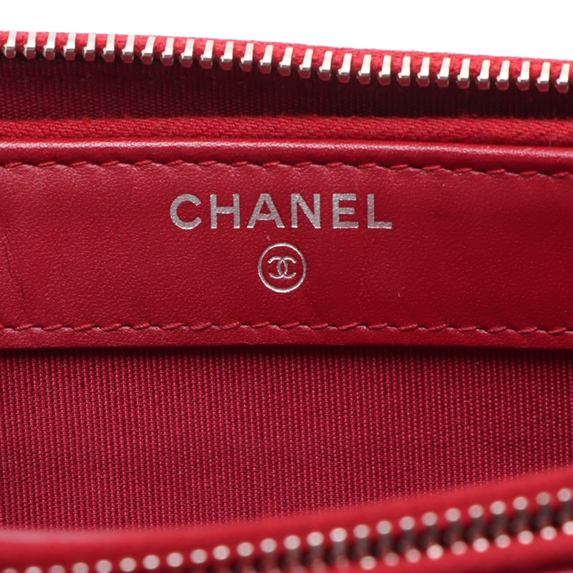 Chanel CC Quilted Patent Double Zip Clutch With Chain