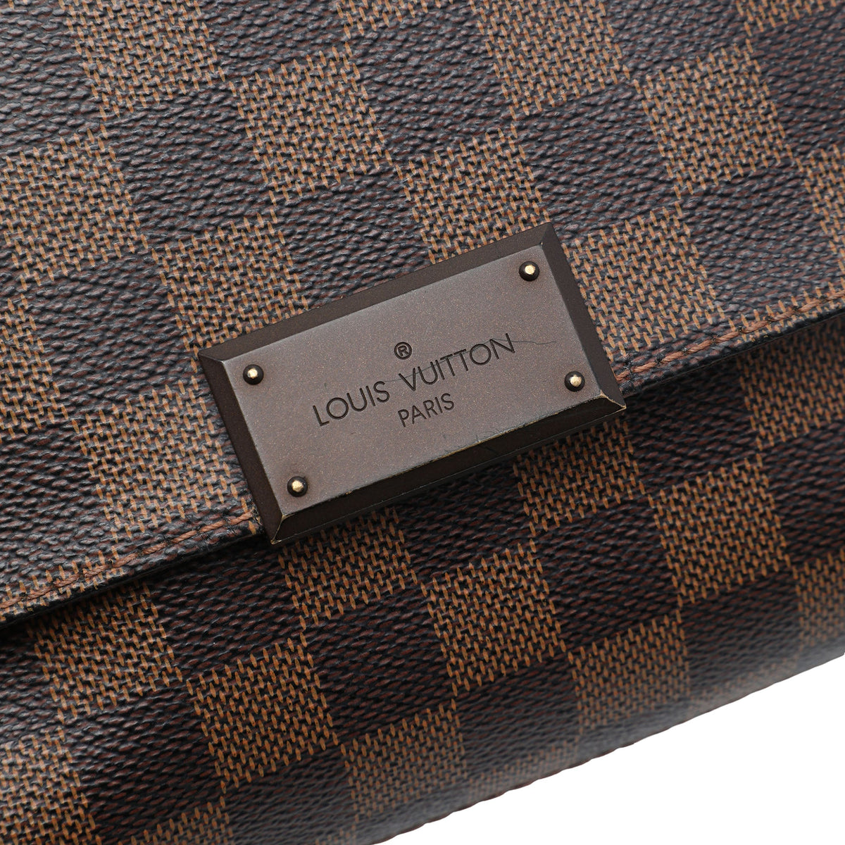 Louis Vuitton Damier Ebene District PM