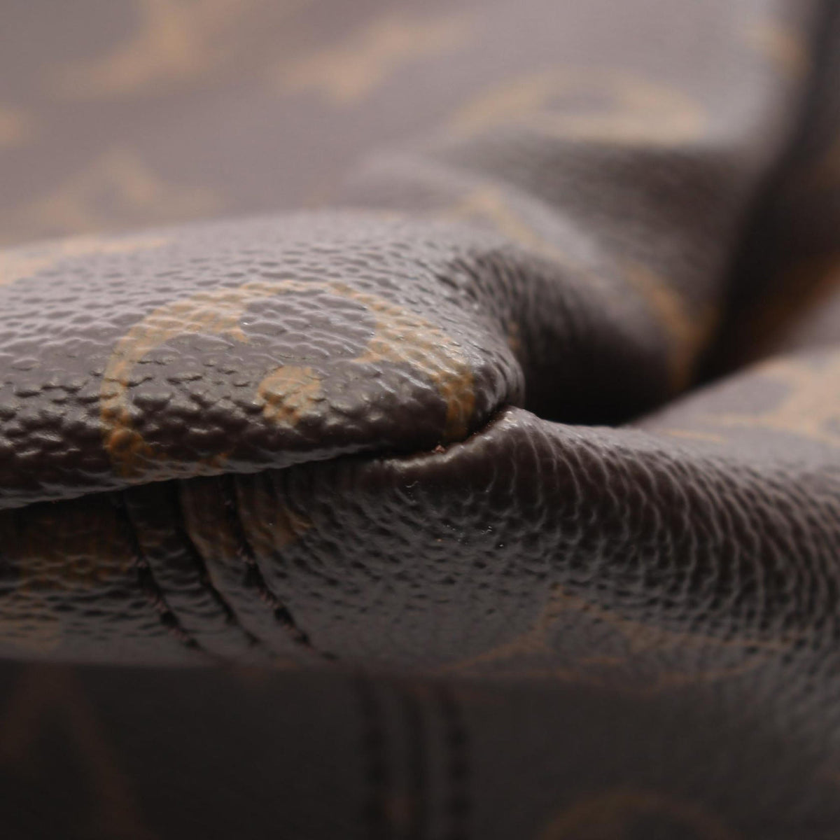 Louis Vuitton Monogram Pallas MM