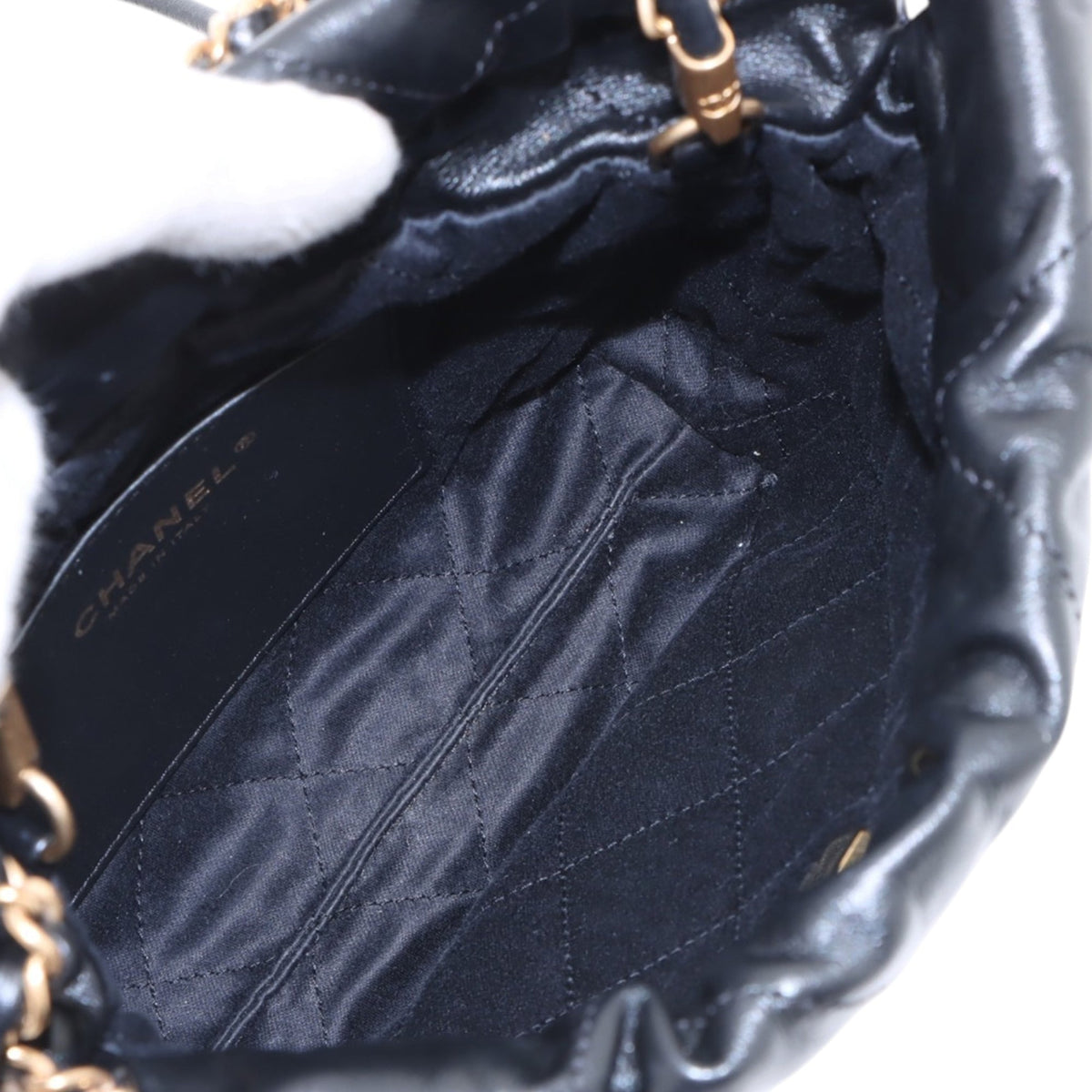 Chanel Mini Shiny Calfskin 22 Handbag — Black