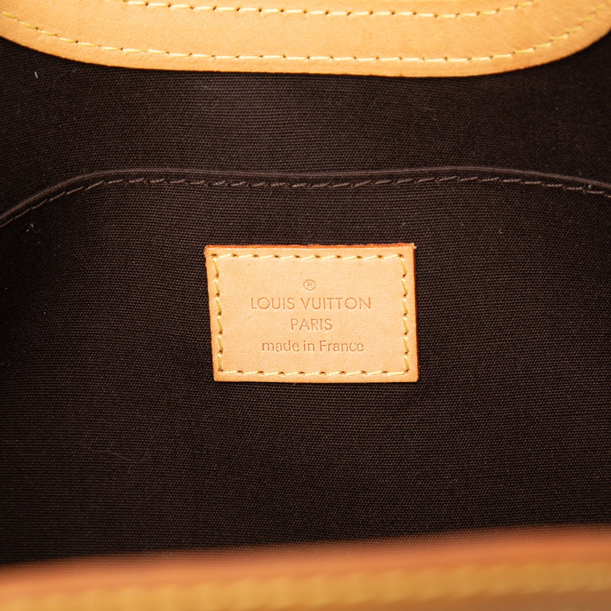 Louis Vuitton Monogram Vernis Roxbury Drive
