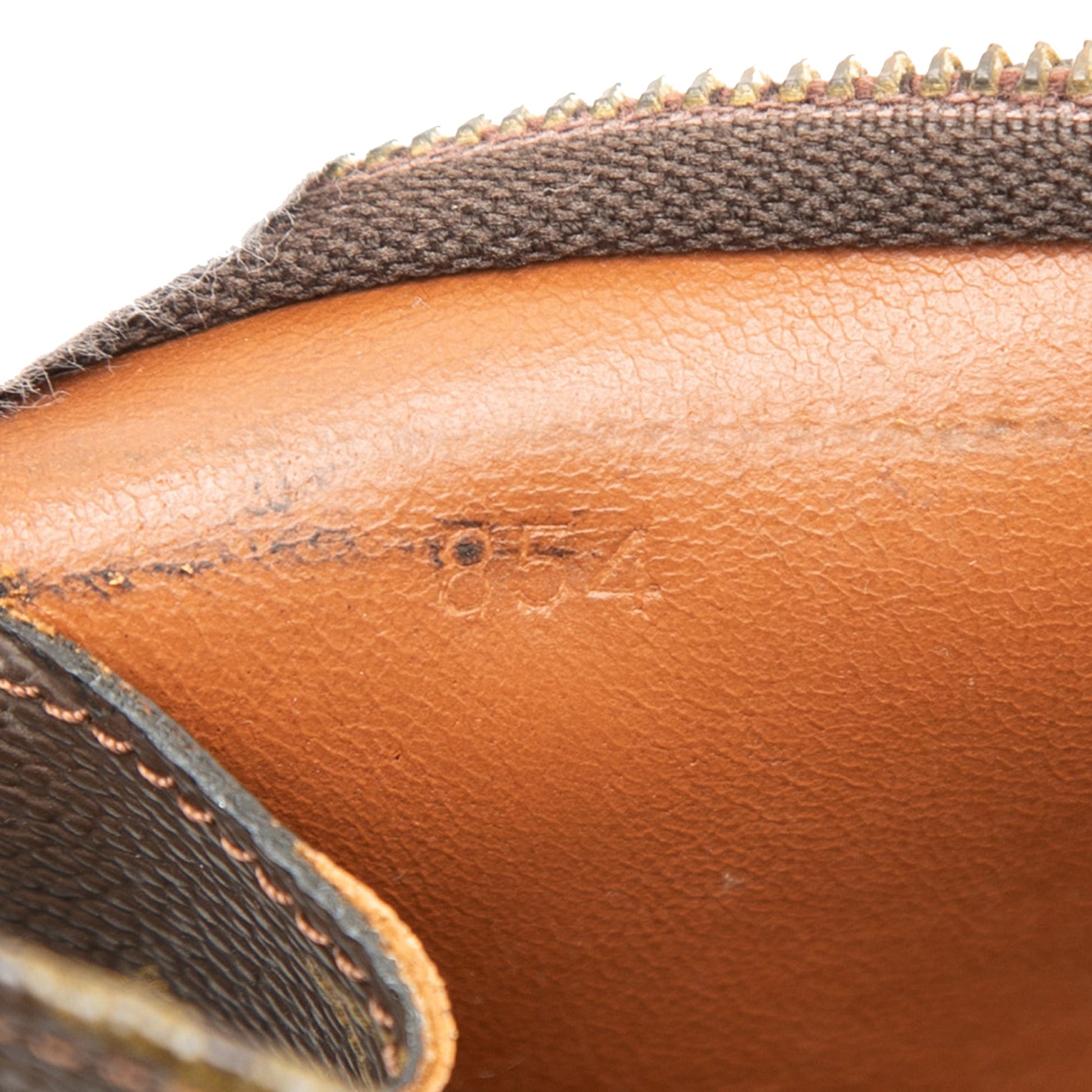 Louis Vuitton Monogram Toiletry Pouch 26