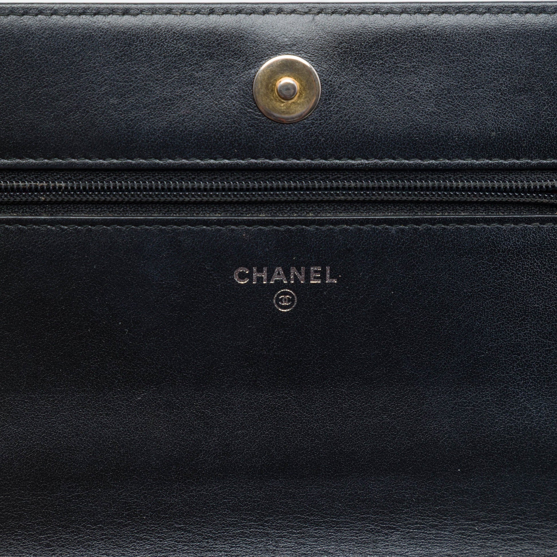 Chanel Quilted Aged Calfskin Gabrielle Wallet On Chain