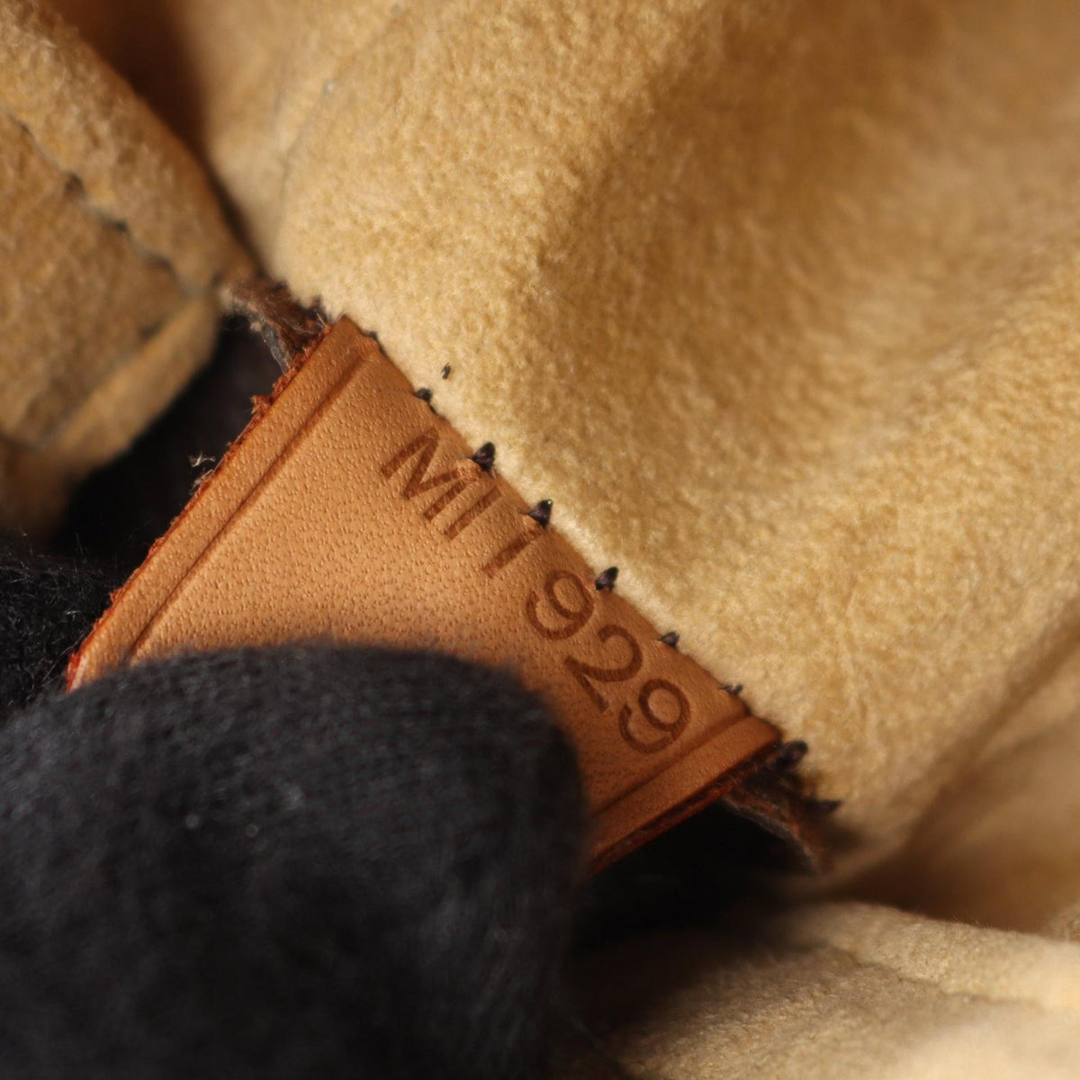 Louis Vuitton Monogram Looping GM