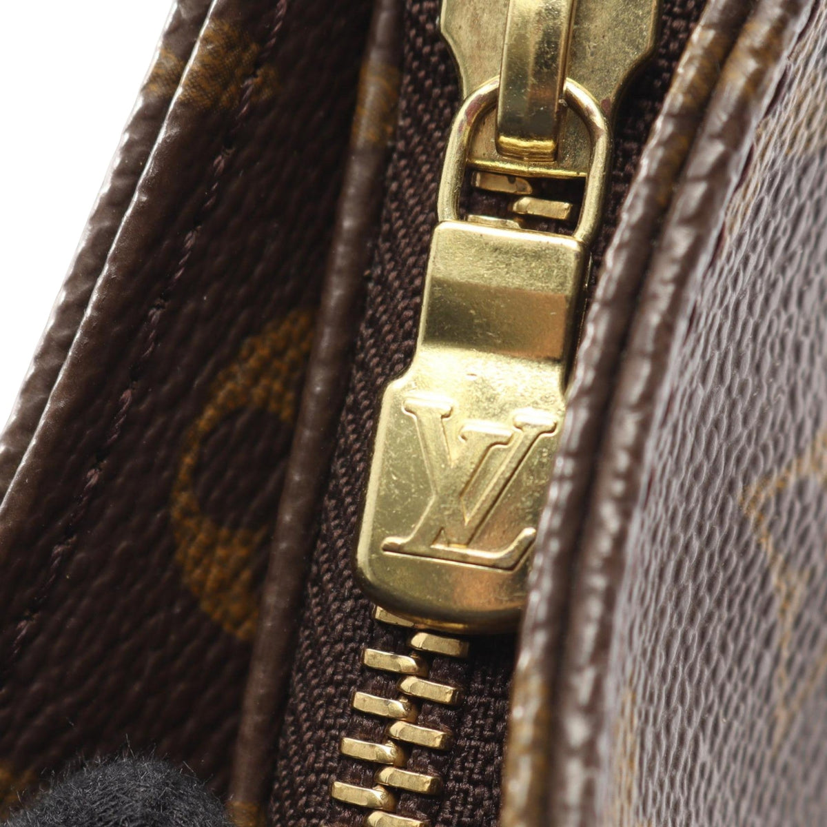 Louis Vuitton Monogram Looping GM