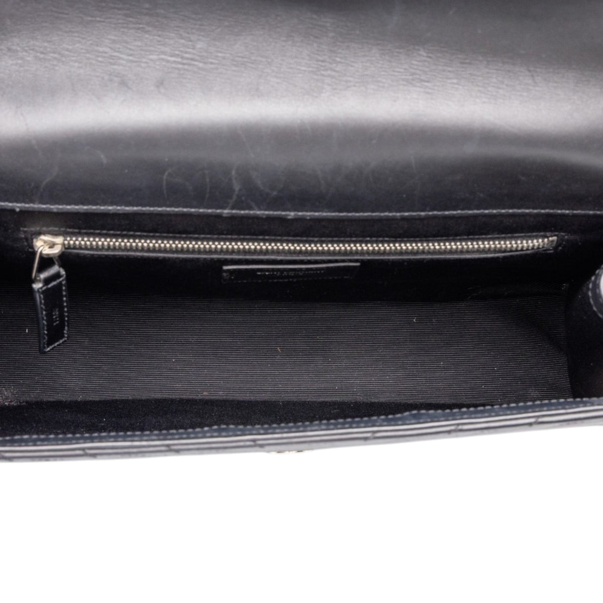 Saint Laurent Large Calfskin Chevron Monogram Envelope Bag — Black